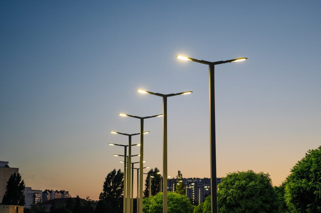 High-Reach & Parking Lot Pole Specialists